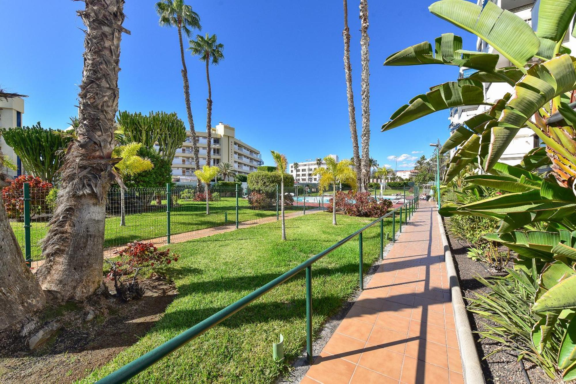 Modern Iguazu Apartment Плайя-дель-Инглес Экстерьер фото